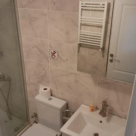 Kadikoy Merkezi Konumda