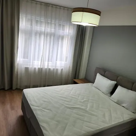 Kadikoy Merkezi Konumda Apartmán *