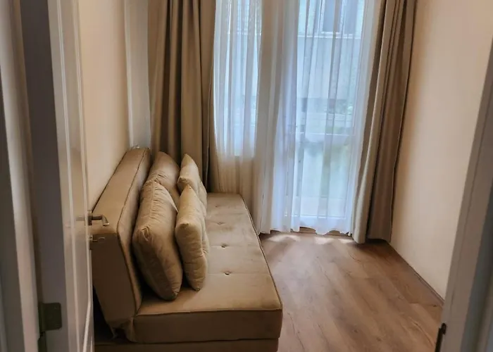 Kadikoy Merkezi Konumda