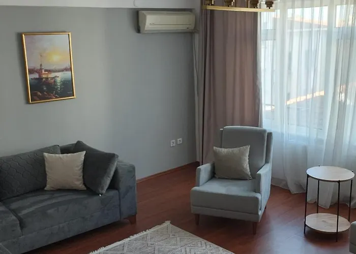 Appartement Kadikoy Merkezi Konumda *