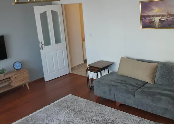 Appartement Kadikoy Merkezi Konumda *