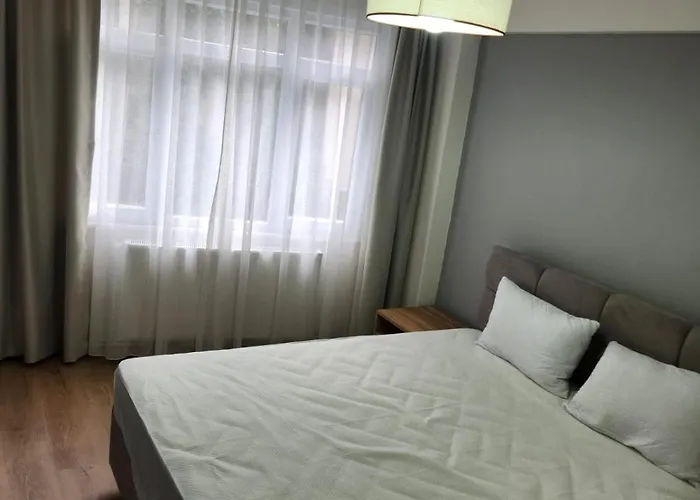 Kadikoy Merkezi Konumda Appartement *